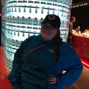 Meet your Posher, Kelly